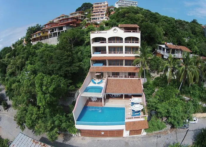 Del Pescador Hotel Zihuatanejo