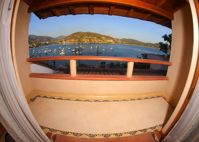 Del Pescador Hotel Zihuatanejo