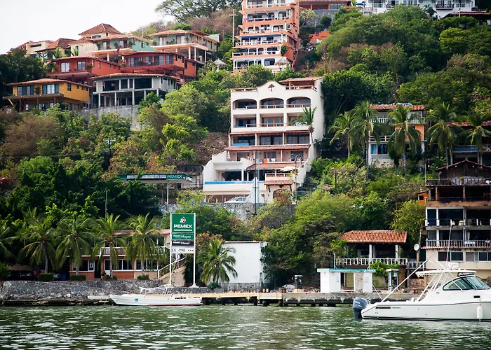 Del Pescador Hotel Zihuatanejo