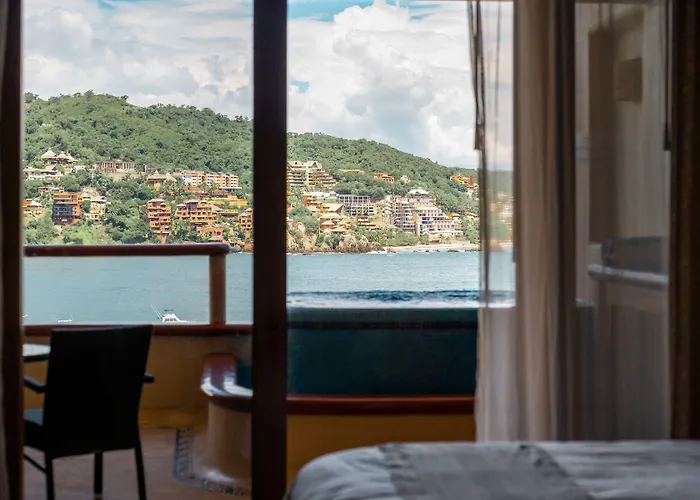 Del Pescador Hotel Zihuatanejo